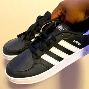 This is a brand NEW pair of size 6 adidas’s